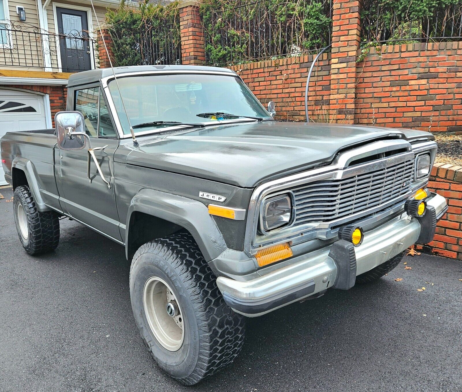 Jeep-Other-1983-Gray-290-9