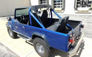 Jeep-Scrambler-1981-Blue-Gray-84808-4