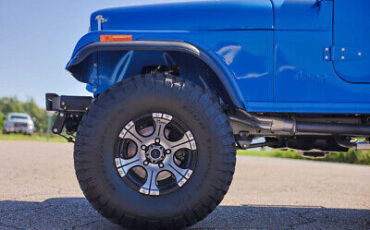 Jeep-Scrambler-Pickup-1982-Blue-Black-193121-3