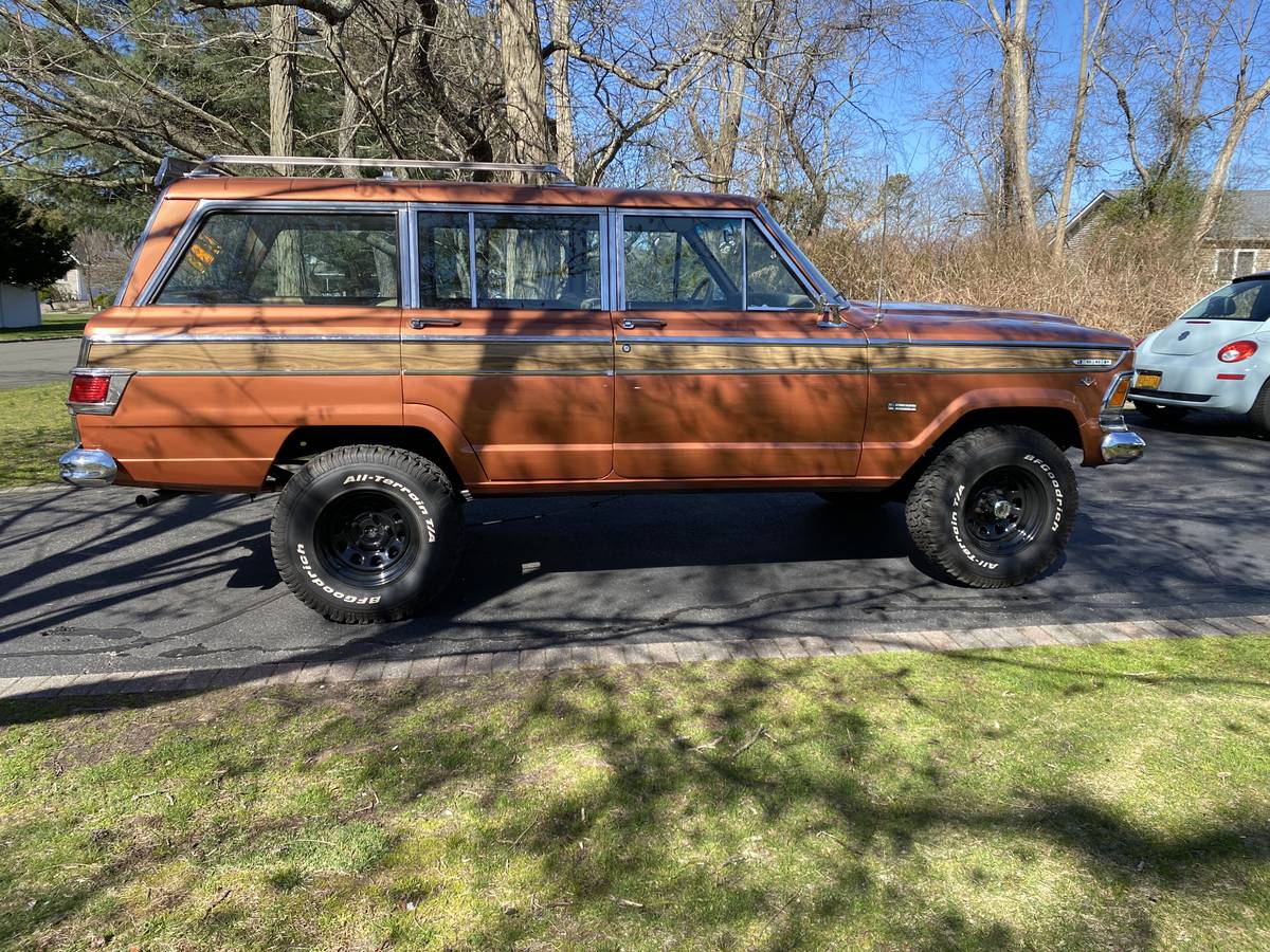 Jeep-Wagoneer-1973-orange-136794-1