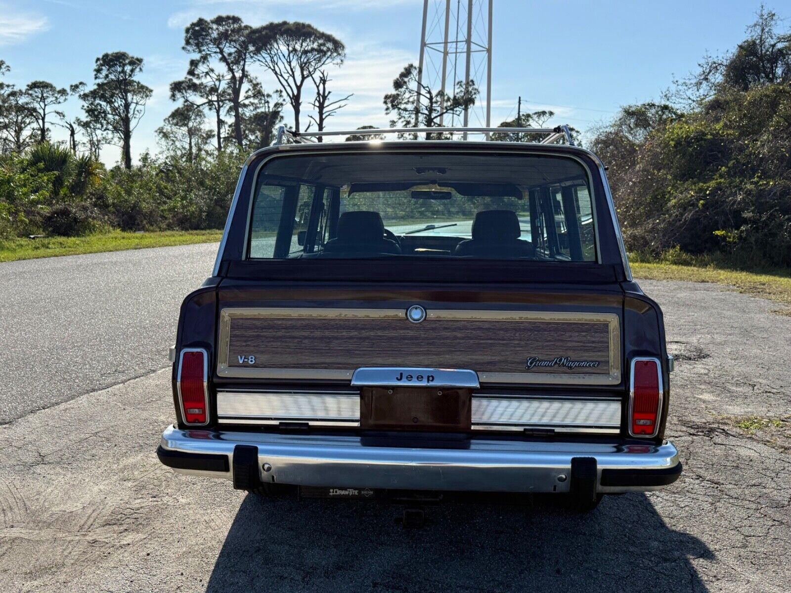 Jeep-Wagoneer-1987-Burgundy-Tan-342790-5