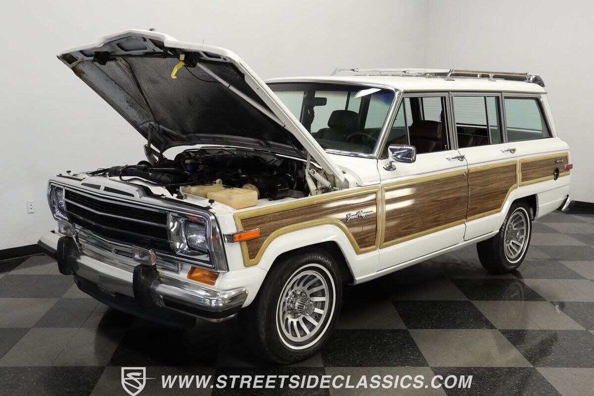 Jeep-Wagoneer-1988-White-Burgundy-96773-29