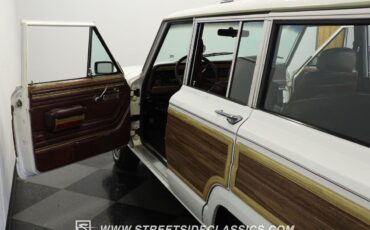 Jeep-Wagoneer-1988-White-Burgundy-96773-33