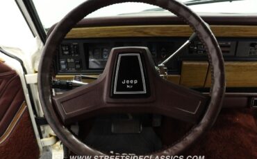 Jeep-Wagoneer-1988-White-Burgundy-96773-36