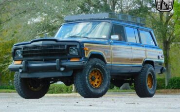 Jeep-Wagoneer-1989-Blue-Tan-266480-2