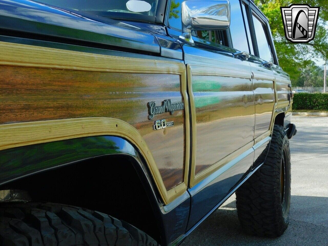 Jeep-Wagoneer-1989-Blue-Tan-266480-7