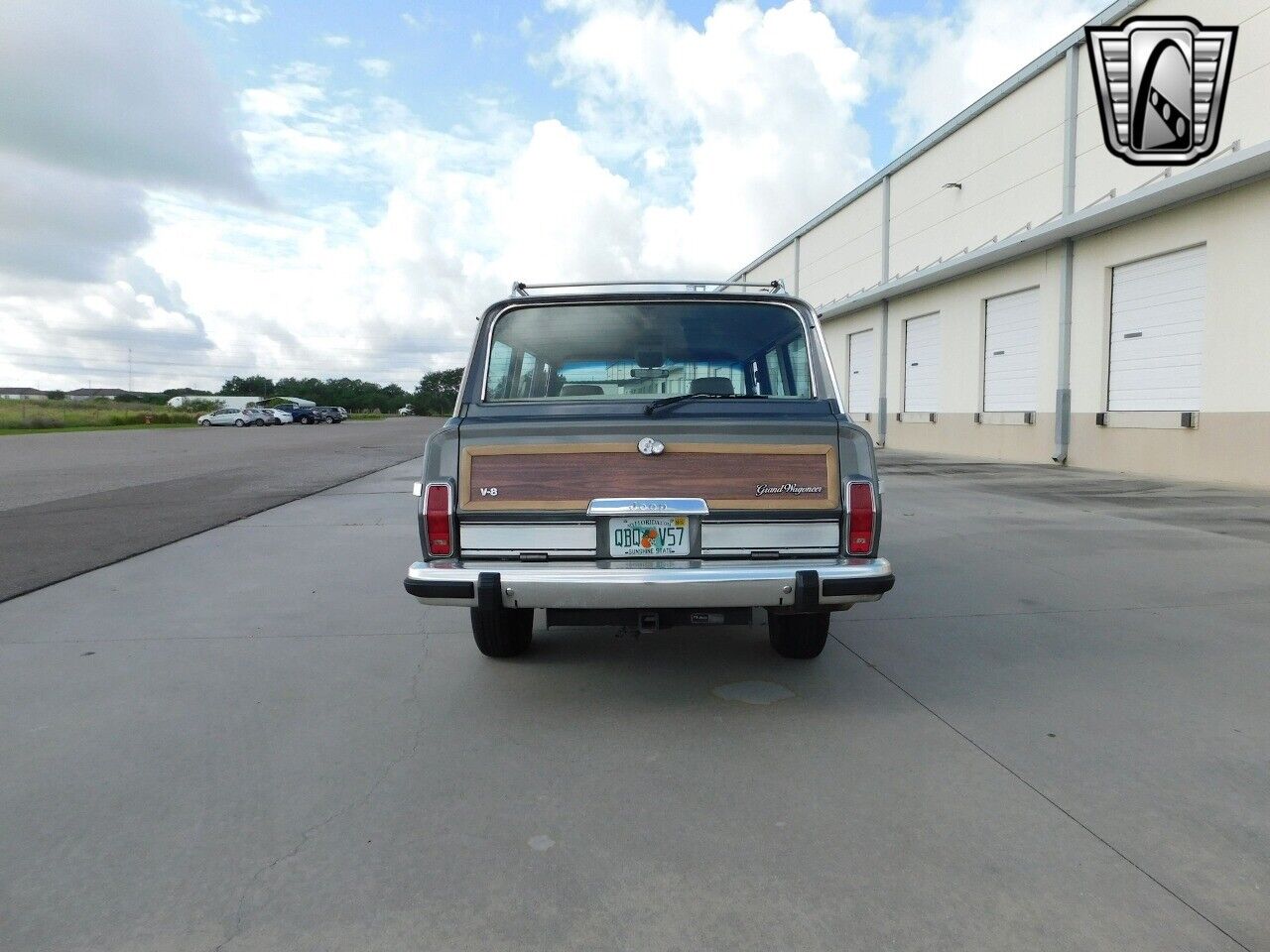 Jeep-Wagoneer-1990-Gray-Tan-177561-4