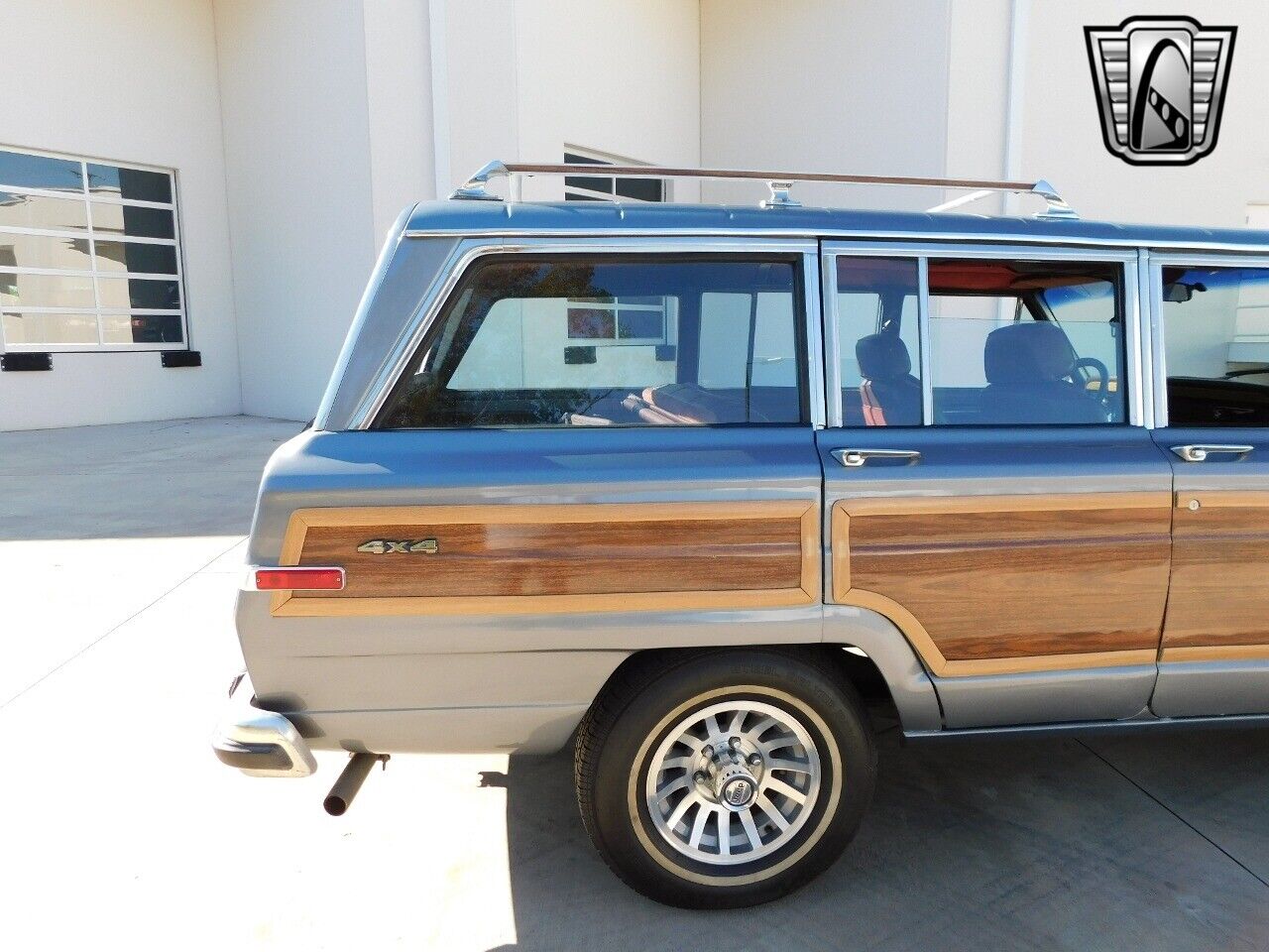 Jeep-Wagoneer-1991-Gray-Maroon-186352-5