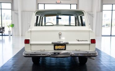 Jeep-Wagoneer-SUV-1965-White-Green-61256-3