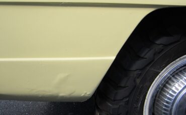 Jeep-Wagoneer-SUV-1966-Beige-Black-99999-11