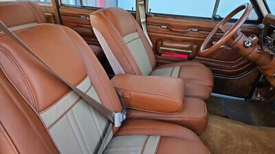 Jeep-Wagoneer-SUV-1982-Gold-Brown-241402-2