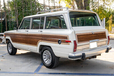 Jeep-Wagoneer-SUV-1984-White-Brown-404938-5