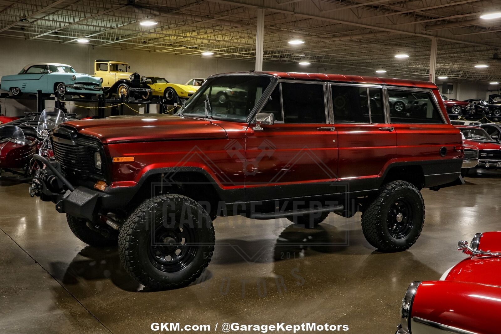 Jeep-Wagoneer-SUV-1985-Burgundy-Brown-2652-8