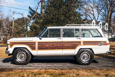 Jeep-Wagoneer-SUV-1990-White-Burgundy-198429-2