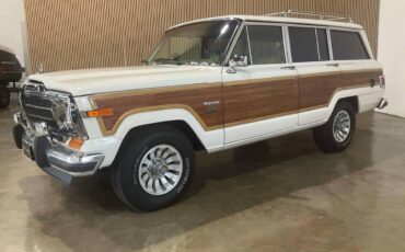 Jeep-Wagoneer-limited-1983-white-114263-1