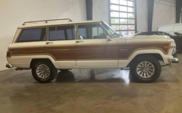 Jeep-Wagoneer-limited-1983-white-114263-8