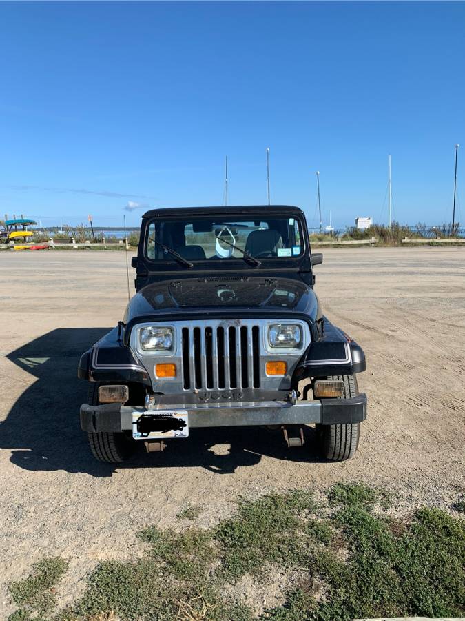 Jeep-Wrangler-1988-black-87709-15