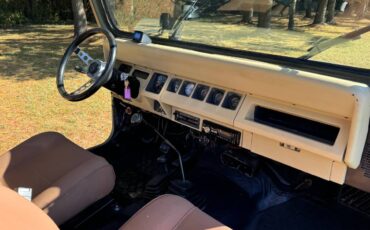 Jeep-Wrangler-1988-green-275472-5