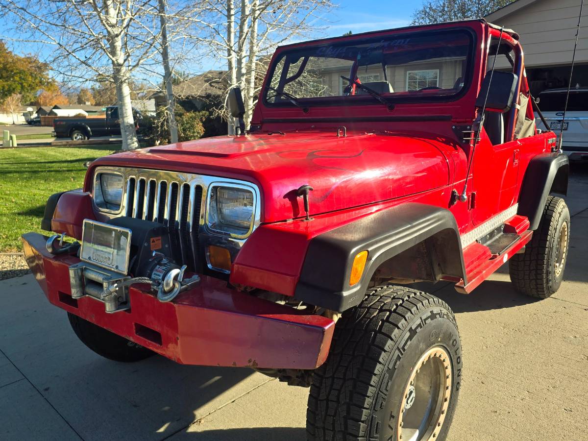 Jeep-Wrangler-1989-red-141622-1