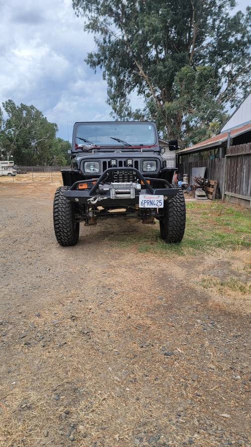 Jeep-Wrangler-1994-black-257494-10