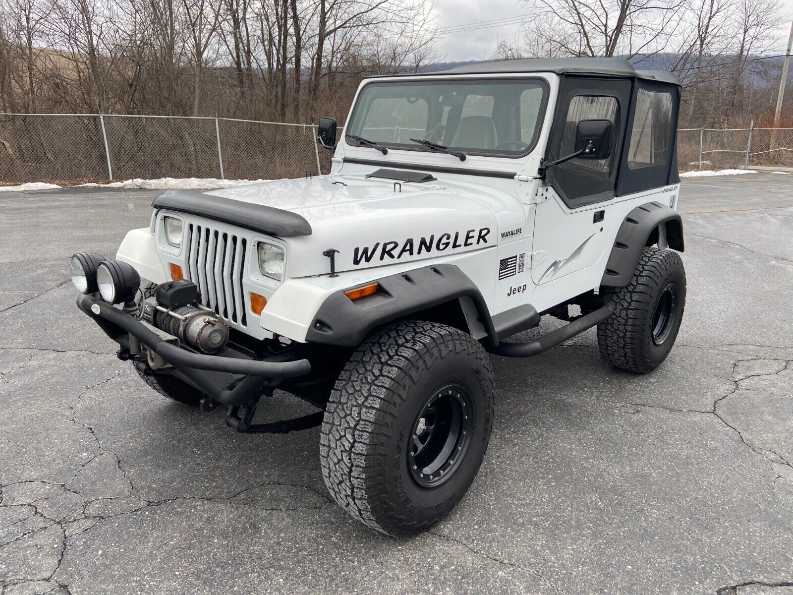 Jeep-Wrangler-1995-White-Gray-185915-1