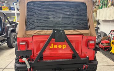 Jeep-Wrangler-1995-red-80467-3