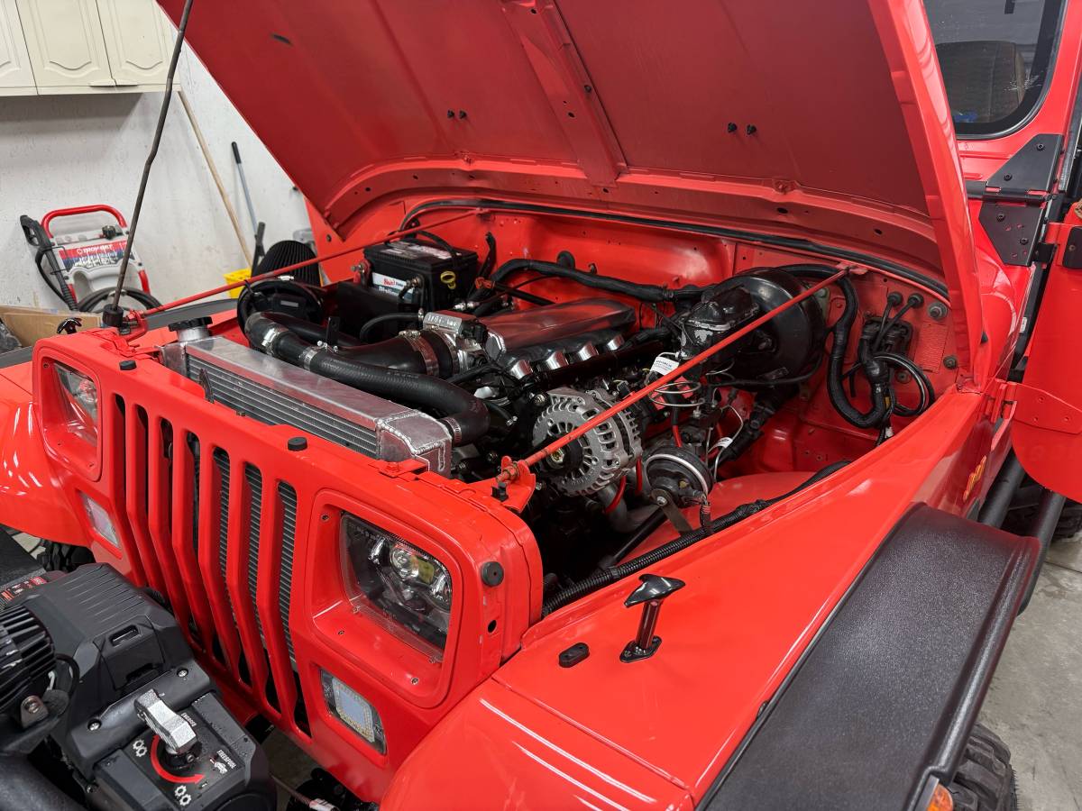 Jeep-Wrangler-1995-red-80467-5