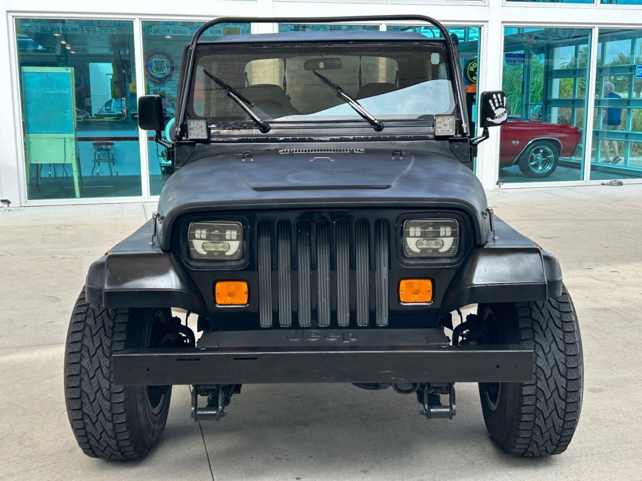 Jeep-Wrangler-SUV-1993-Black-Gray-321668-1