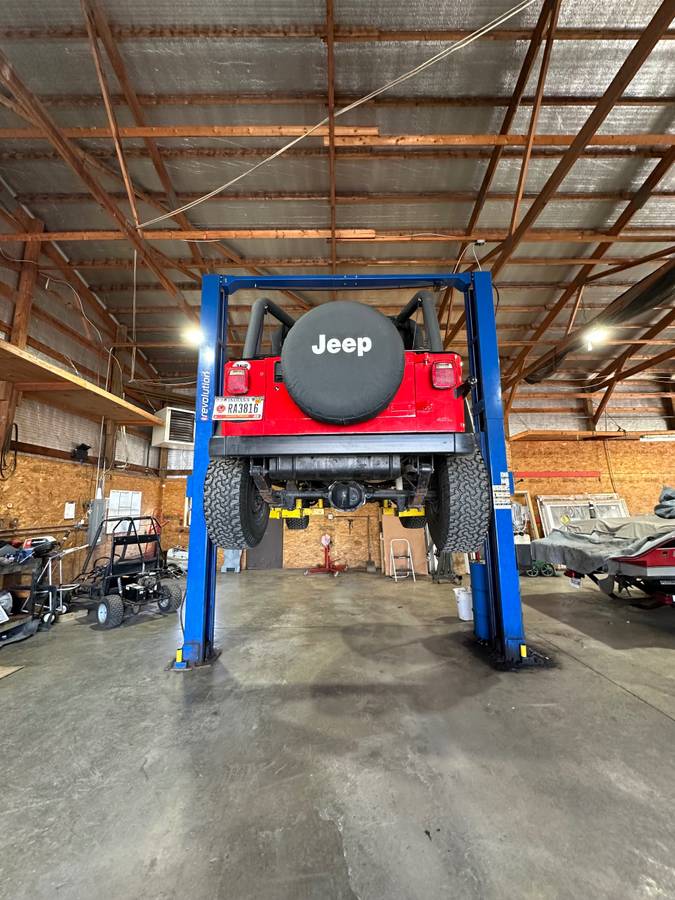 Jeep-Wrangler-sport-1994-red-189902-15