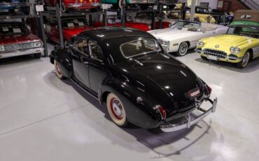 LaSalle-Series-52-Special-Coupe-Coupe-1940-Black-Tan-56329-10