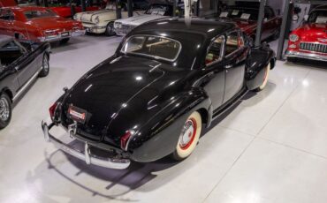 LaSalle-Series-52-Special-Coupe-Coupe-1940-Black-Tan-56329-8