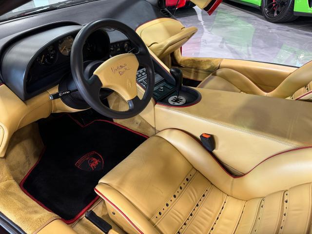 Lamborghini-Diablo-1994-Red-Beige-20921-12