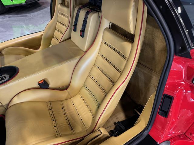 Lamborghini-Diablo-1994-Red-Beige-20921-13