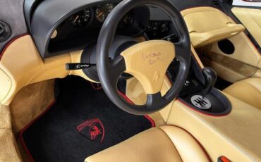 Lamborghini-Diablo-1994-Red-Beige-20921-21