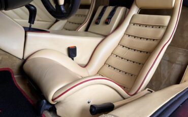 Lamborghini-Diablo-1994-Red-Beige-20921-23