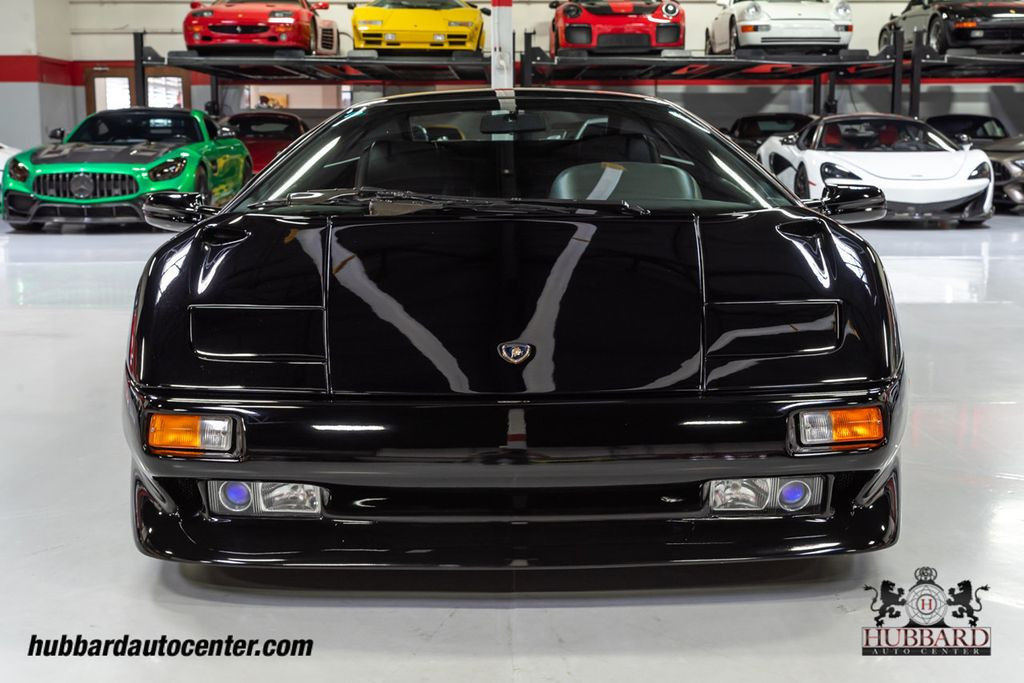 Lamborghini-Diablo-Coupe-1992-Black-Black-23986-2