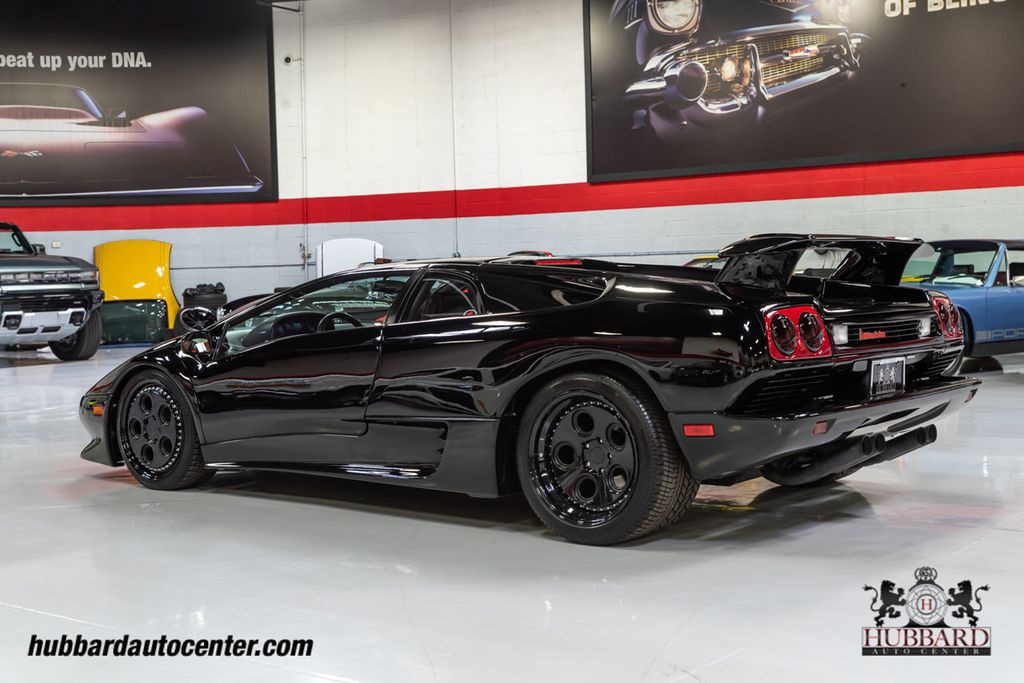 Lamborghini-Diablo-Coupe-1992-Black-Black-23986-5