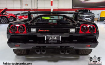 Lamborghini-Diablo-Coupe-1992-Black-Black-23986-6