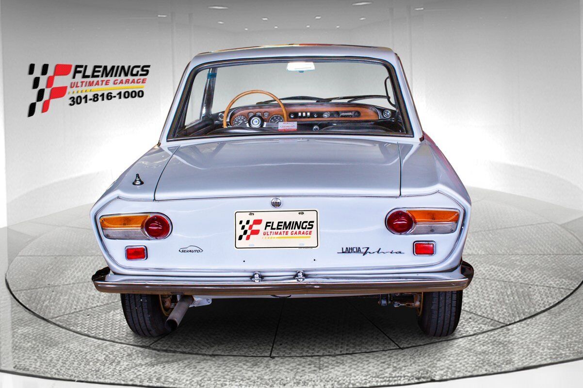 Lancia-Fulvia-Coupe-1967-Bianco-Saratoga-Black-58822-3