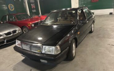 Lancia-Other-Berline-1990-Black-Tan-110269-23