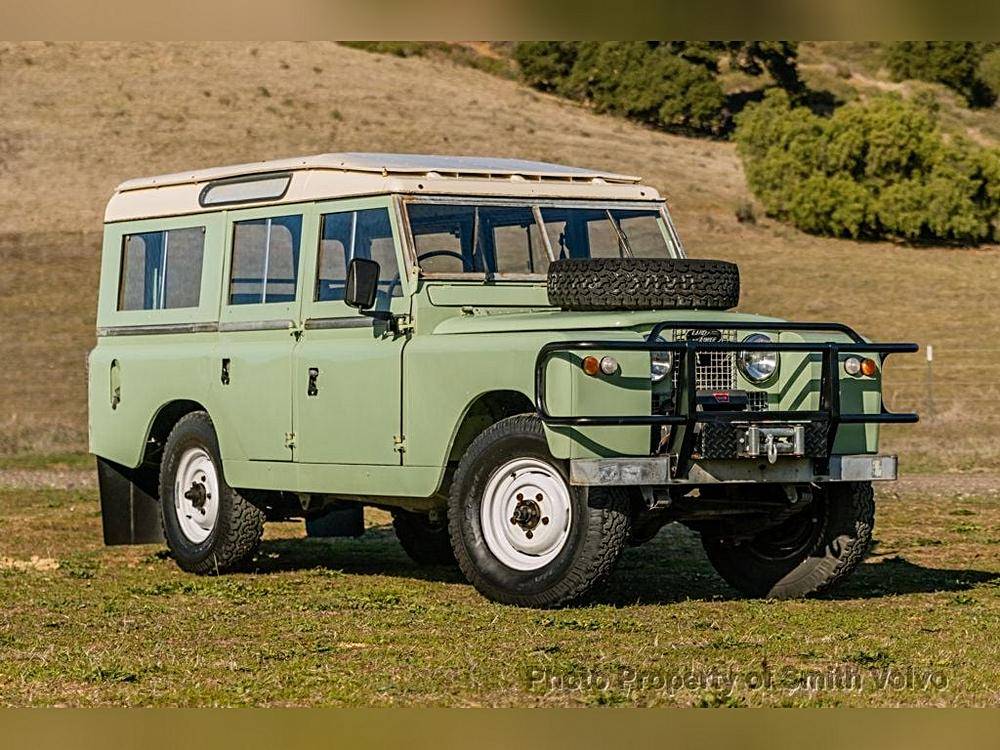 Land-rover-109-series-iia-1967-custom-46122-1