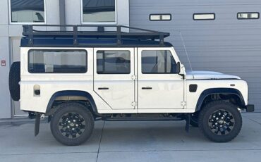 Land-rover-Defender-110-1990-white-1432-13