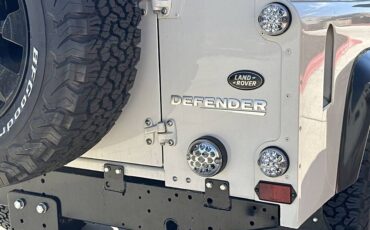 Land-rover-Defender-110-1990-white-1432-8