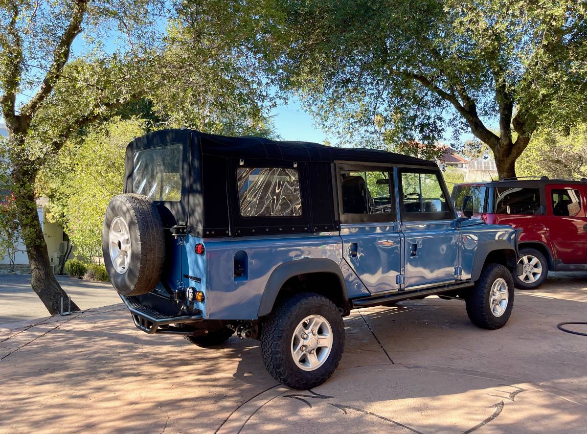 Land-rover-Defender-110-diesel-1988-blue-6437-5