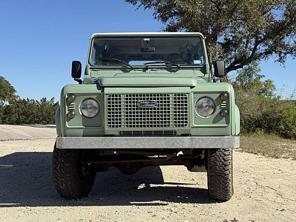 Land-rover-Defender-110-diesel-1992-green-5-9