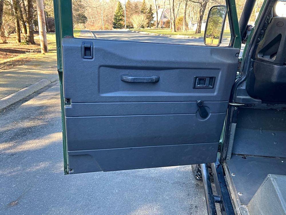 Land-rover-Defender-diesel-1984-green-206522-21