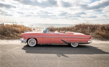 Lincoln-Capri-1955-Coral-White-93057-1