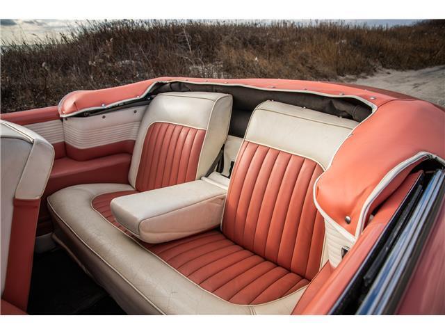 Lincoln-Capri-1955-Coral-White-93057-13