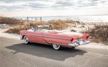 Lincoln-Capri-1955-Coral-White-93057-2