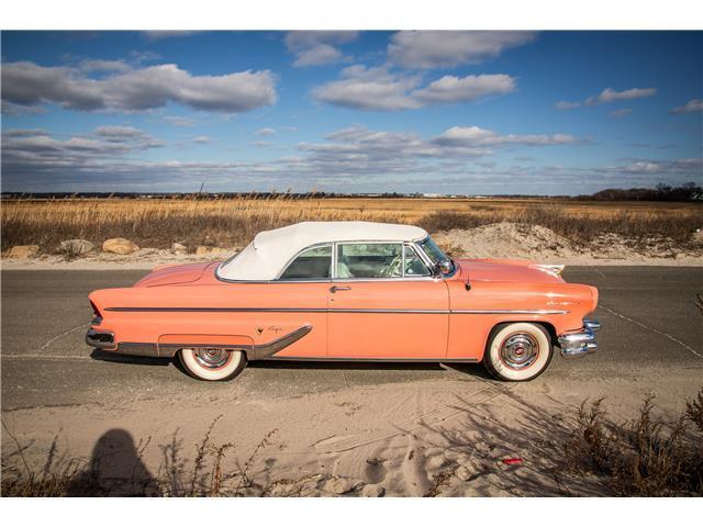 Lincoln-Capri-1955-Coral-White-93057-21